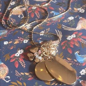 Gold tone BR Muti Floral Pendant Necklace with Delicate Chain 24" w ext